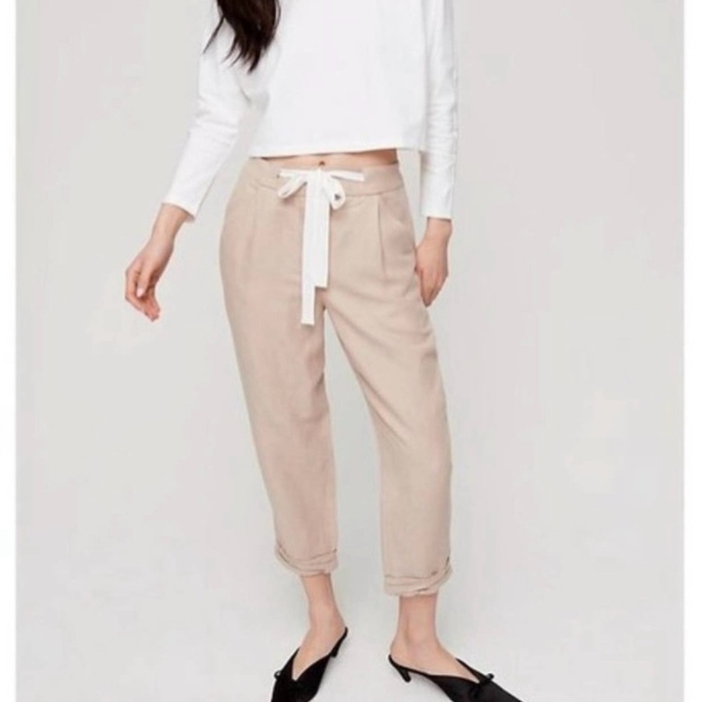 Wilfred x Aritzia Allant Cropped Rolled Hem Linen Blend Pant in Taupe, Size 2